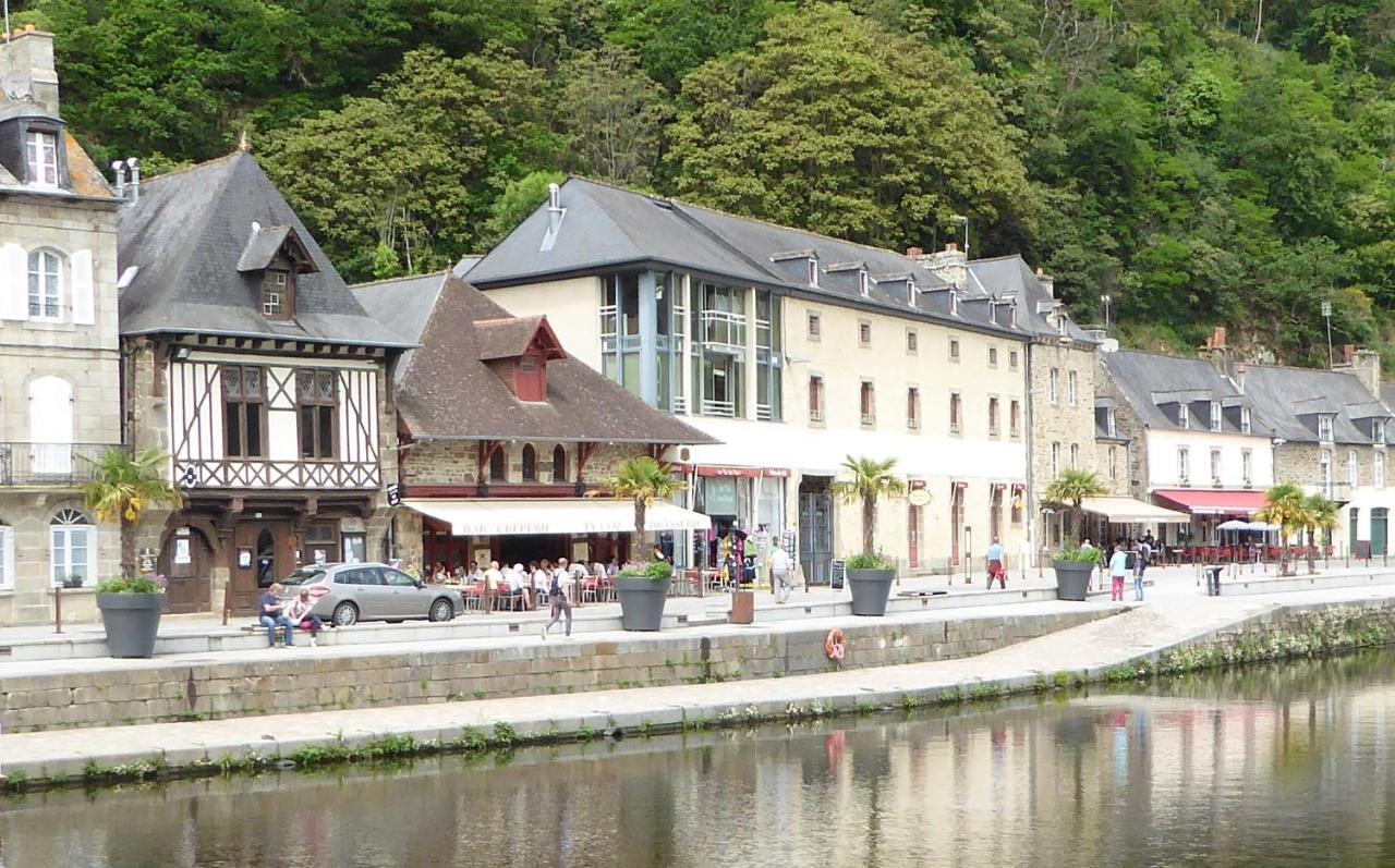 Maison Au Port De Dinan Villa Exterior photo